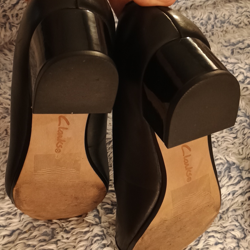 Clarks shoes - Picture 10 of 10